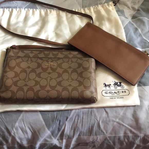 Authentic coach - Picture 2 of 6